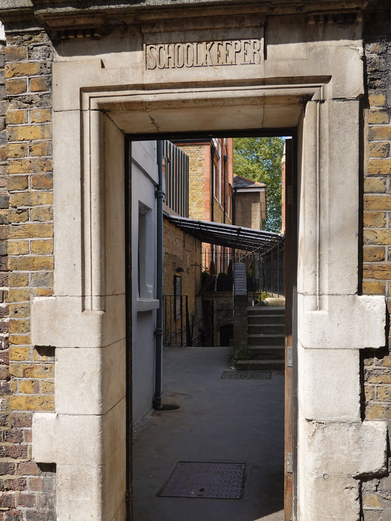 King’s Cross to Farringdon Walking Tour