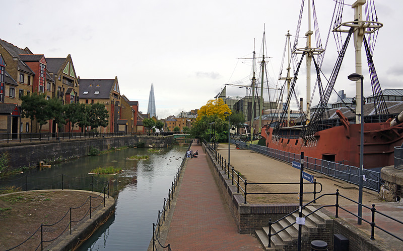 Pubs and Pirates London Walking Tour